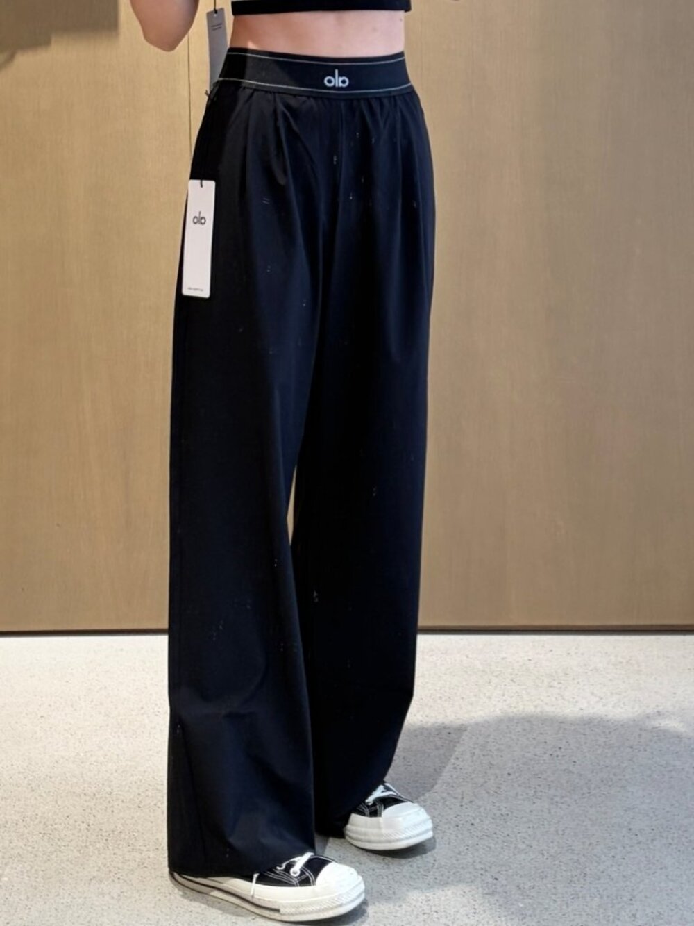 🌹 Women's Black ALO Yoga High Rise Suit Up Pants  🤭 (Regular Length) - NWT